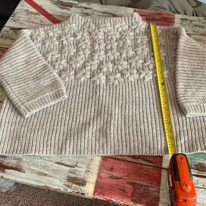 Sundance gray flowered sweater